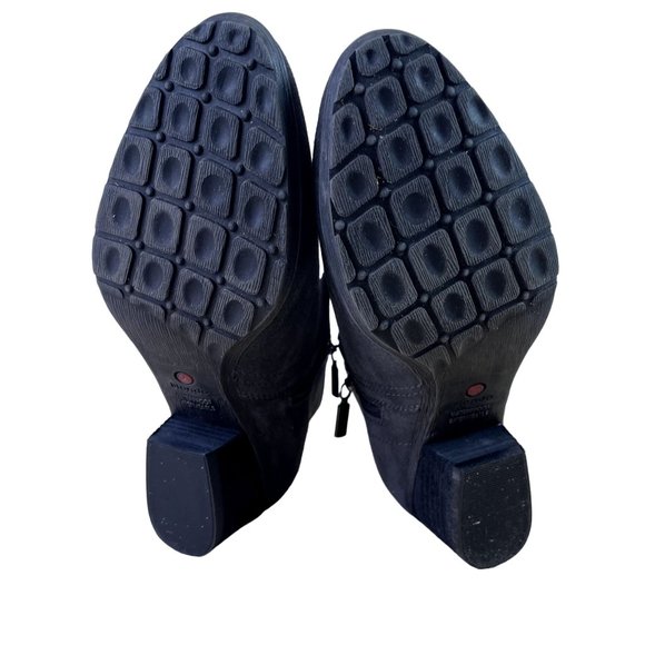 Blondo Women's  Waterproof Ankle Bootie Gray Suede  Size:7.5M - Picture 6 of 10